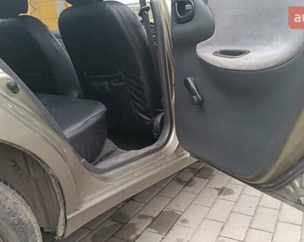 Зелений Деу Ланос, об'ємом двигуна 1.5 л та пробігом 209 тис. км за 2600 $, фото 6 на Automoto.ua