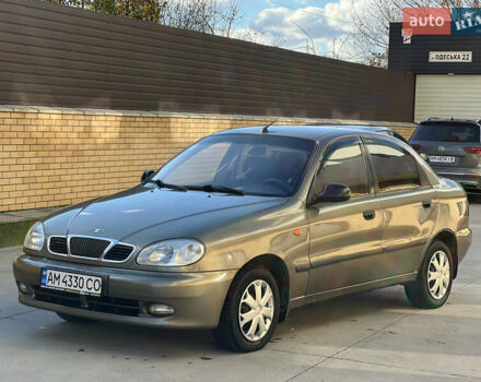 Зеленый Дэу Ланос, объемом двигателя 1.6 л и пробегом 221 тыс. км за 2500 $, фото 3 на Automoto.ua