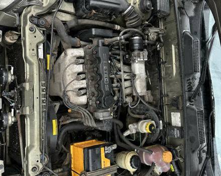 Зеленый Дэу Ланос, объемом двигателя 1.5 л и пробегом 250 тыс. км за 2000 $, фото 9 на Automoto.ua