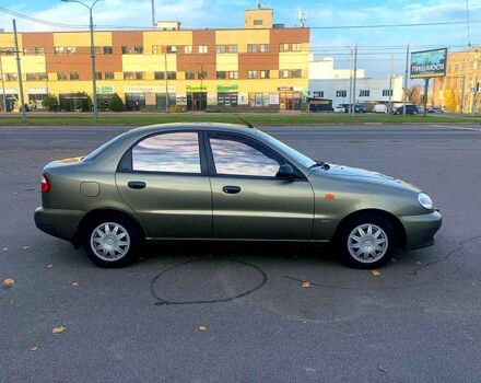 Зеленый Дэу Ланос, объемом двигателя 1.6 л и пробегом 10 тыс. км за 5500 $, фото 2 на Automoto.ua