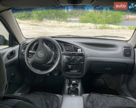 Зелений Деу Ланос, об'ємом двигуна 1.5 л та пробігом 354 тис. км за 1999 $, фото 6 на Automoto.ua