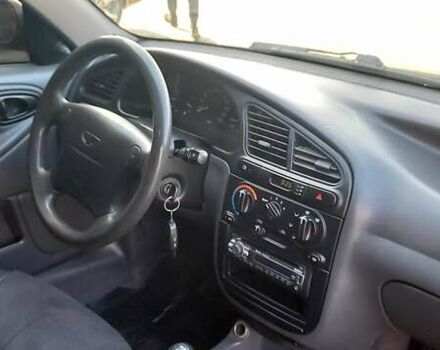 Зелений Деу Ланос, об'ємом двигуна 1.5 л та пробігом 300 тис. км за 4200 $, фото 13 на Automoto.ua