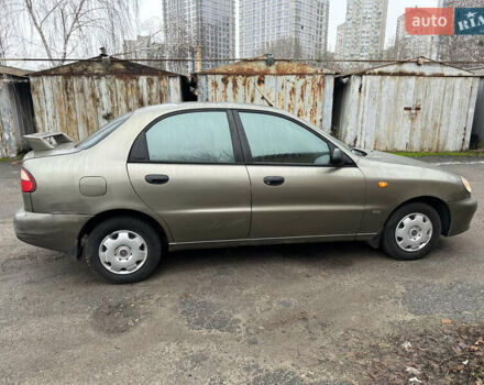 Зеленый Дэу Ланос, объемом двигателя 1.5 л и пробегом 250 тыс. км за 2000 $, фото 6 на Automoto.ua