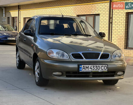 Зеленый Дэу Ланос, объемом двигателя 1.6 л и пробегом 221 тыс. км за 2500 $, фото 5 на Automoto.ua