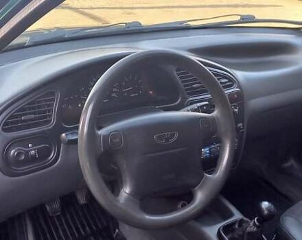 Зелений Деу Ланос, об'ємом двигуна 1.5 л та пробігом 300 тис. км за 4200 $, фото 8 на Automoto.ua