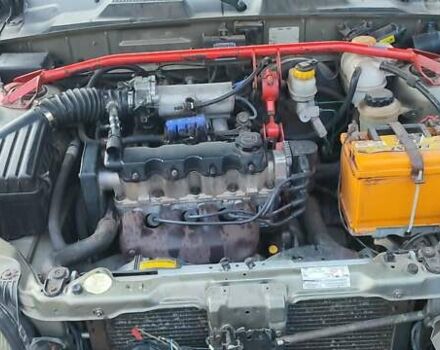 Зелений Деу Ланос, об'ємом двигуна 1.5 л та пробігом 300 тис. км за 2900 $, фото 6 на Automoto.ua