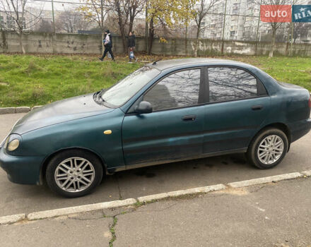 Зеленый Дэу Ланос, объемом двигателя 1.5 л и пробегом 183 тыс. км за 2000 $, фото 2 на Automoto.ua