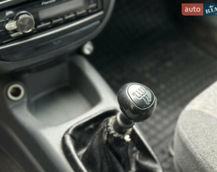 Зелений Деу Ланос, об'ємом двигуна 1.5 л та пробігом 241 тис. км за 2250 $, фото 41 на Automoto.ua