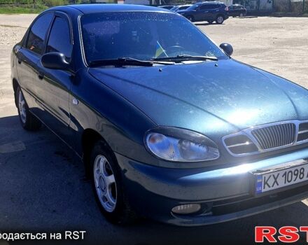 Зеленый Дэу Ланос, объемом двигателя 1.6 л и пробегом 260 тыс. км за 3100 $, фото 1 на Automoto.ua