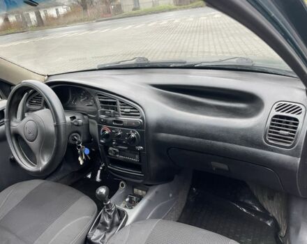 Зеленый Дэу Ланос, объемом двигателя 1.5 л и пробегом 400 тыс. км за 1450 $, фото 4 на Automoto.ua