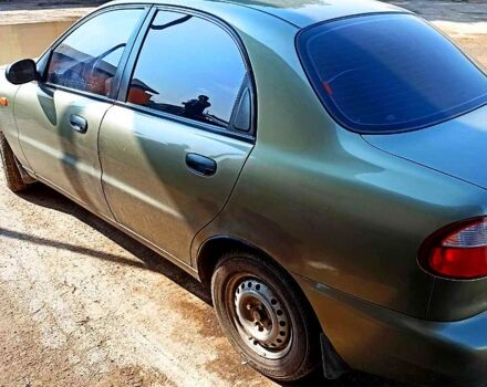 Зеленый Дэу Ланос, объемом двигателя 1.5 л и пробегом 250 тыс. км за 2200 $, фото 1 на Automoto.ua