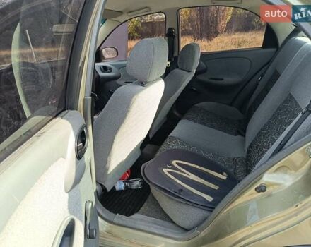 Зелений Деу Ланос, об'ємом двигуна 1.5 л та пробігом 368 тис. км за 3000 $, фото 3 на Automoto.ua