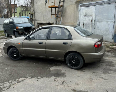 Зеленый Дэу Ланос, объемом двигателя 1.5 л и пробегом 335 тыс. км за 1300 $, фото 3 на Automoto.ua