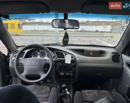 Зелений Деу Ланос, об'ємом двигуна 1.5 л та пробігом 244 тис. км за 2350 $, фото 4 на Automoto.ua