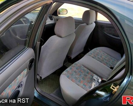 Зелений Деу Ланос, об'ємом двигуна 1.6 л та пробігом 200 тис. км за 2700 $, фото 2 на Automoto.ua