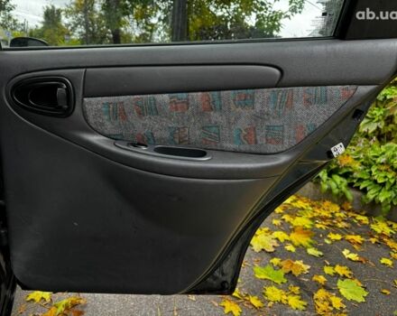 Зелений Деу Ланос, об'ємом двигуна 1.6 л та пробігом 191 тис. км за 2690 $, фото 21 на Automoto.ua