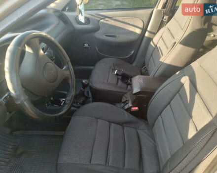 Зелений Деу Ланос, об'ємом двигуна 1.5 л та пробігом 150 тис. км за 1500 $, фото 2 на Automoto.ua