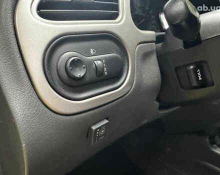 Зелений Деу Ланос, об'ємом двигуна 1.6 л та пробігом 191 тис. км за 2690 $, фото 11 на Automoto.ua