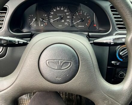 Деу Ланос 2005 у Червоноград на Automoto.ua Зелений Деу Ланос, об'ємом двигуна 1.5 л та пробігом 181 тис. км за 2400 $, фото 10 на Automoto.ua