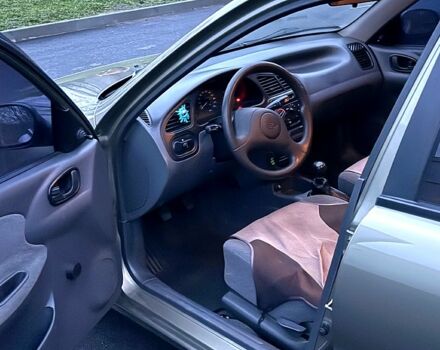 Зелений Деу Ланос, об'ємом двигуна 1.5 л та пробігом 116 тис. км за 1550 $, фото 5 на Automoto.ua