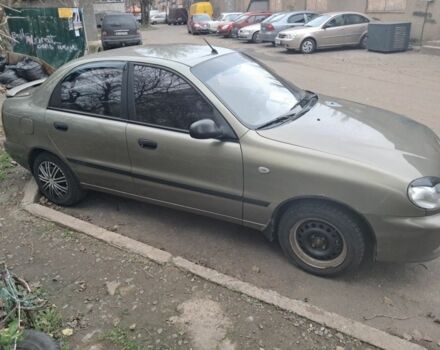 Зелений Деу Ланос, об'ємом двигуна 1.5 л та пробігом 255 тис. км за 2000 $, фото 2 на Automoto.ua