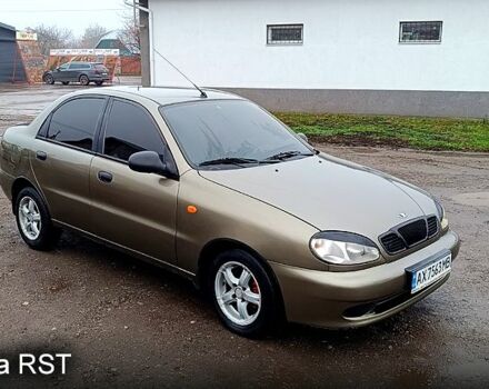 Зеленый Дэу Ланос, объемом двигателя 1.5 л и пробегом 278 тыс. км за 2600 $, фото 2 на Automoto.ua