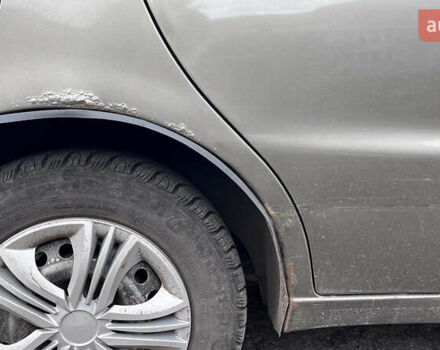 Дэу Ланос 2006 в Арбузинке на Automoto.ua Зеленый Дэу Ланос, объемом двигателя 1.5 л и пробегом 214 тыс. км за 2400 $, фото 8 на Automoto.ua