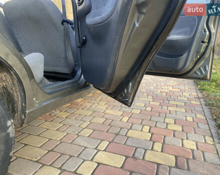 Зелений Деу Ланос, об'ємом двигуна 1.5 л та пробігом 190 тис. км за 1900 $, фото 22 на Automoto.ua