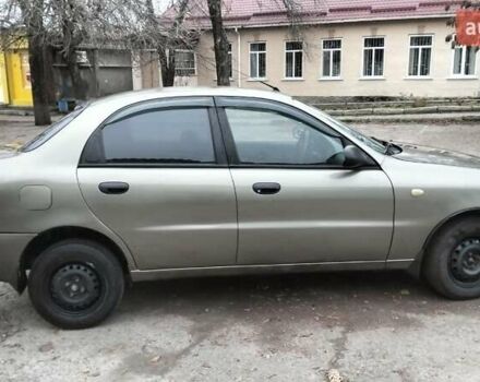 Зеленый Дэу Ланос, объемом двигателя 1.5 л и пробегом 221 тыс. км за 1900 $, фото 2 на Automoto.ua