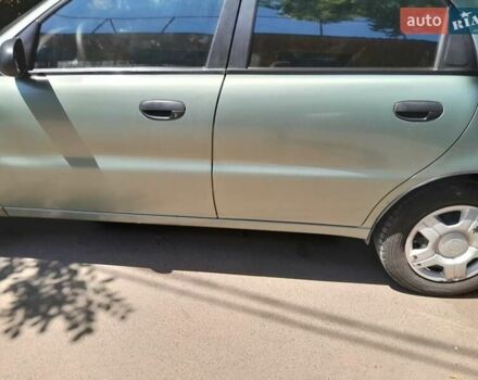 Зелений Деу Ланос, об'ємом двигуна 1.5 л та пробігом 202 тис. км за 3300 $, фото 1 на Automoto.ua