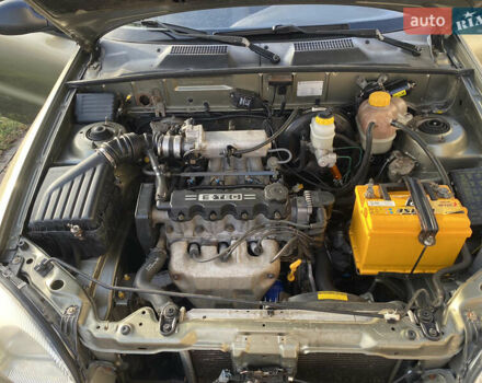 Зелений Деу Ланос, об'ємом двигуна 1.5 л та пробігом 190 тис. км за 1900 $, фото 19 на Automoto.ua