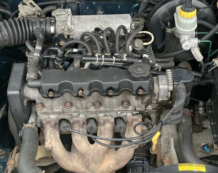 Зеленый Дэу Ланос, объемом двигателя 1.5 л и пробегом 270 тыс. км за 2000 $, фото 9 на Automoto.ua