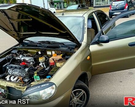 Зеленый Дэу Ланос, объемом двигателя 1.5 л и пробегом 250 тыс. км за 1300 $, фото 3 на Automoto.ua