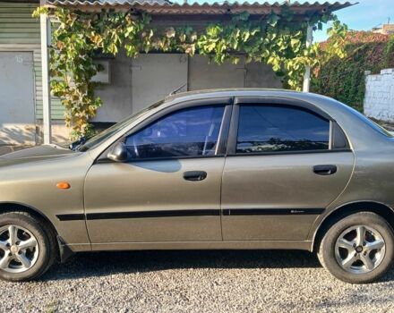 Зеленый Дэу Ланос, объемом двигателя 1.5 л и пробегом 170 тыс. км за 3300 $, фото 1 на Automoto.ua