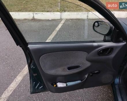 Зелений Деу Ланос, об'ємом двигуна 1.5 л та пробігом 215 тис. км за 2400 $, фото 3 на Automoto.ua