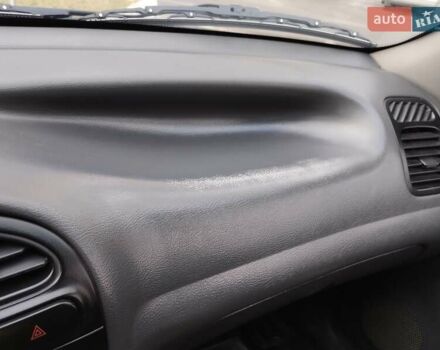 Зелений Деу Ланос, об'ємом двигуна 1.5 л та пробігом 215 тис. км за 2400 $, фото 23 на Automoto.ua