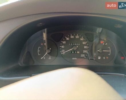 Деу Ланос 2006 у Тернополі на Automoto.ua Зелений Деу Ланос, об'ємом двигуна 1.5 л та пробігом 151 тис. км за 2250 $, фото 11 на Automoto.ua