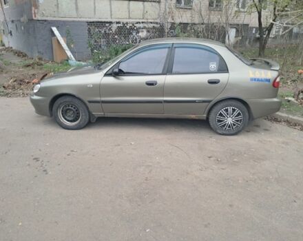Зелений Деу Ланос, об'ємом двигуна 1.5 л та пробігом 255 тис. км за 2000 $, фото 1 на Automoto.ua