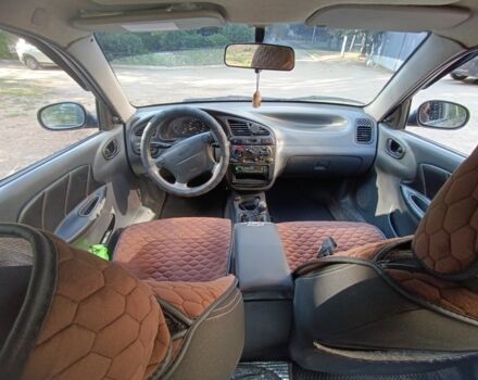 Зеленый Дэу Ланос, объемом двигателя 1.6 л и пробегом 167 тыс. км за 3000 $, фото 5 на Automoto.ua