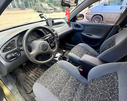 Зелений Деу Ланос, об'ємом двигуна 1.4 л та пробігом 190 тис. км за 2300 $, фото 5 на Automoto.ua