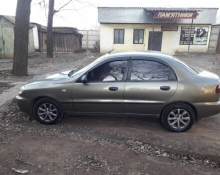 Зеленый Дэу Ланос, объемом двигателя 1.5 л и пробегом 2 тыс. км за 3000 $, фото 2 на Automoto.ua