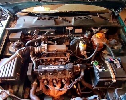 Зелений Деу Ланос, об'ємом двигуна 1.5 л та пробігом 0 тис. км за 2400 $, фото 3 на Automoto.ua