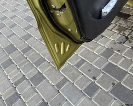 Деу Ланос 2007 у Кропивницькому (Кіровограді) на Automoto.ua Зелений Деу Ланос, об'ємом двигуна 1.5 л та пробігом 251 тис. км за 2200 $, фото 7 на Automoto.ua