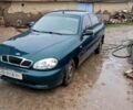 Зеленый Дэу Ланос, объемом двигателя 1.5 л и пробегом 300 тыс. км за 900 $, фото 1 на Automoto.ua