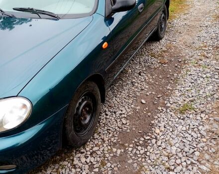 Зеленый Дэу Ланос, объемом двигателя 1.5 л и пробегом 210 тыс. км за 2350 $, фото 1 на Automoto.ua