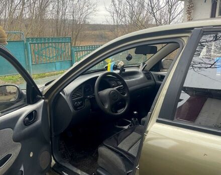 Зеленый Дэу Ланос, объемом двигателя 1.5 л и пробегом 219 тыс. км за 1500 $, фото 4 на Automoto.ua