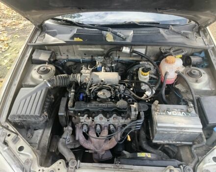 Зелений Деу Ланос, об'ємом двигуна 1.5 л та пробігом 228 тис. км за 2000 $, фото 9 на Automoto.ua