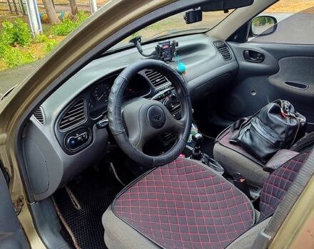 Зеленый Дэу Ланос, объемом двигателя 1.4 л и пробегом 220 тыс. км за 2300 $, фото 5 на Automoto.ua