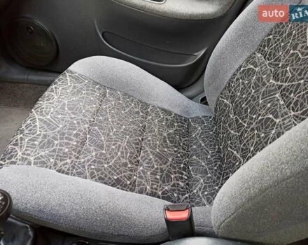 Зелений Деу Ланос, об'ємом двигуна 1.5 л та пробігом 196 тис. км за 3900 $, фото 10 на Automoto.ua