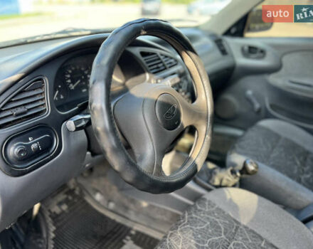 Дэу Ланос 2007 в Днепре (Днепропетровске) на Automoto.ua Зеленый Дэу Ланос, объемом двигателя 1.5 л и пробегом 334 тыс. км за 2200 $, фото 9 на Automoto.ua